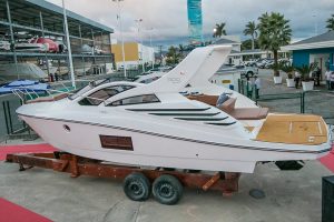 Rotas Comunicação - Negócios – Armatti Yachts oferece bônus de R$ 15 mil para linha de barco de 30 pés