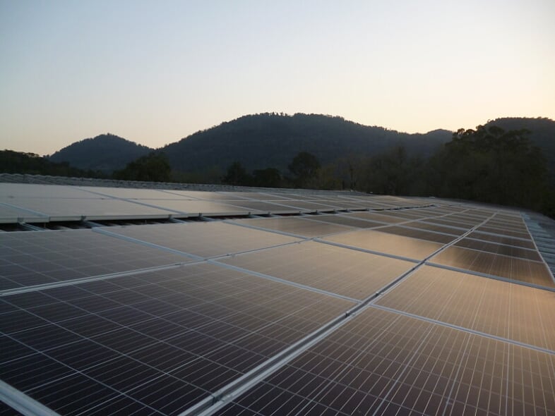 Rotas Comunicação - BALANÇO – Empresa de SC triplica importação de painéis solares neste ano