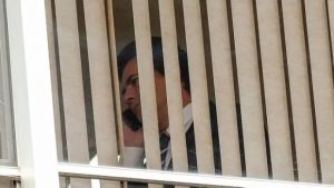 Bolsonaro tenta impor troca na PF e Moro avisa que deixará o governo