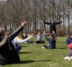 Experiências globais de flexibilização trazem lições ao Brasil