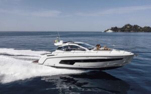 Azimut será a primeira a usar a tecnologia Assisted Docking da Volvo Penta
