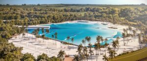 Condomínios de luxo investem em piscinas com ondas para surfistas e ‘praia’ de um quilômetro