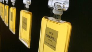 Mercado do luxo se recupera rápido da pandemia e vende até o dobro de 2019