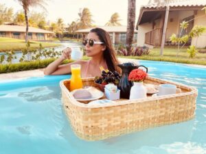 Turistas de luxo já estão gastando mais do que antes da pandemia, diz pesquisa