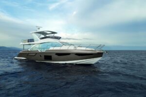 Cannes Yachting Festival 2021: iate de luxo fabricado no Brasil é destaque em feira náutica internacional