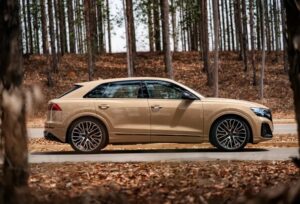 Audi lança o novo Q8, o SUV de luxo que promete parar o trânsito
