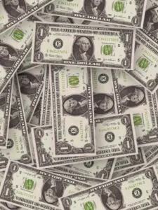 Dólar perde ritmo e passa a cair; Bolsa engata nova alta