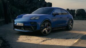 Porsche Macan GTS estreia com 571 cv de potência e totalmente elétrico