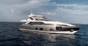 Mansão flutuante’ de Cristiano Ronaldo tem garagem para jet skis, jacuzzi e outros luxos